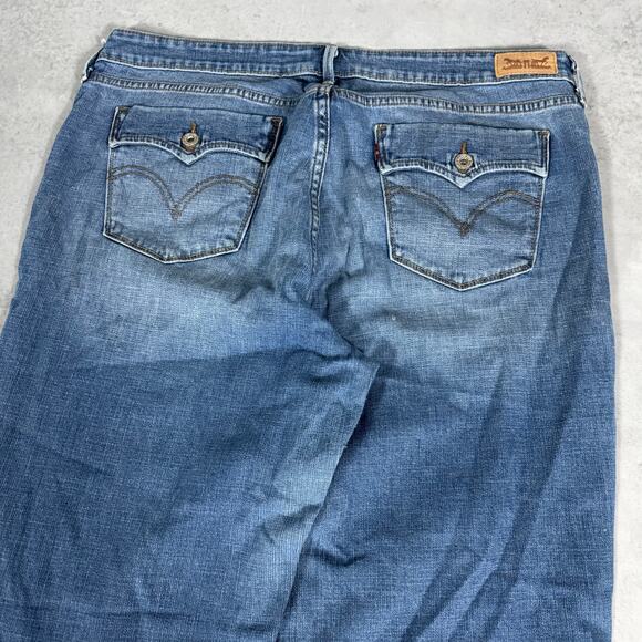 Levis 590 Bootcut Jeans Faded Medium Wash - Size: 16W S - Picture 9 of 10